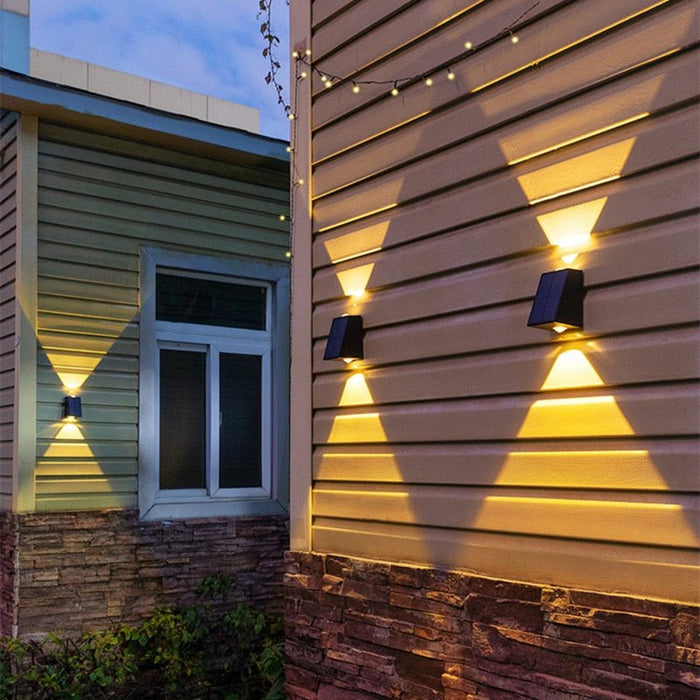 Emmanuelle Outdoor Wall Lamp