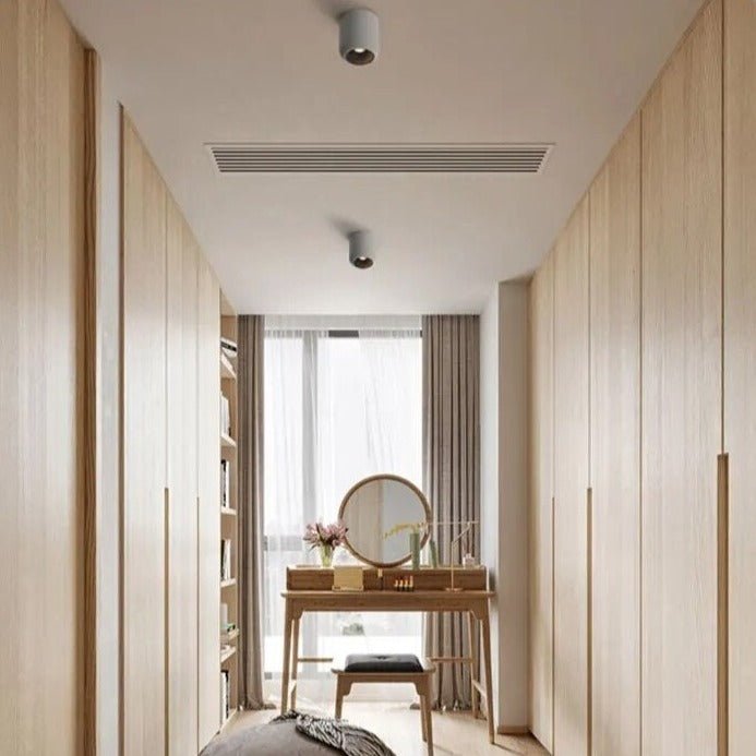 Amélie Downlight