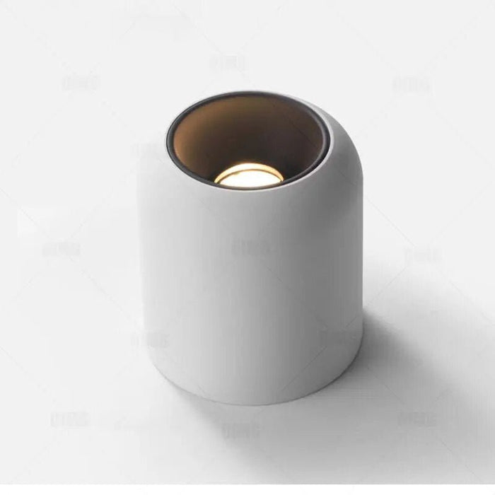 Amélie Downlight