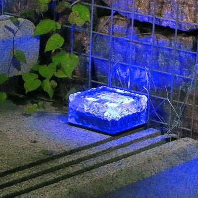 Klaus Outdoor Floor Lamp