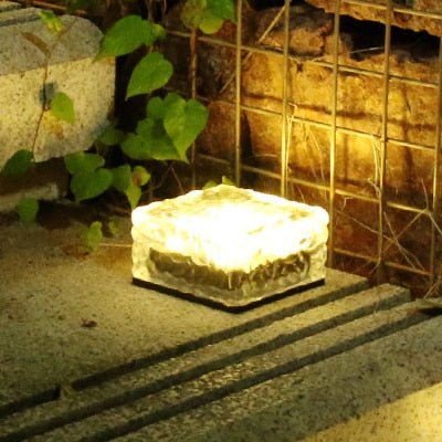 Klaus Outdoor Floor Lamp