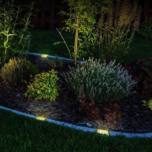 Klaus Outdoor Floor Lamp