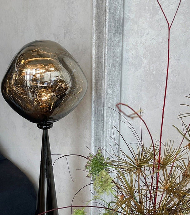 Ignatius Floor Lamp