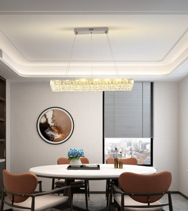 Linnea Chandelier