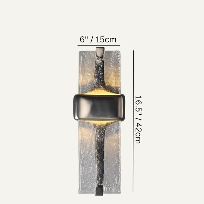 Lyrae Wall Lamp