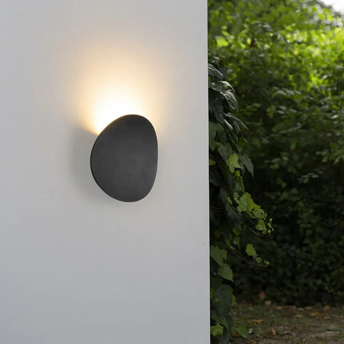 Leander Wall Lamp
