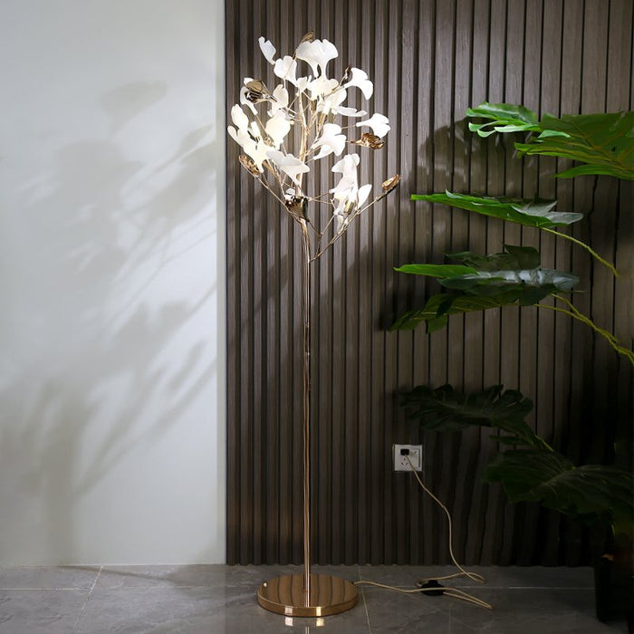 Amara Floor Lamp