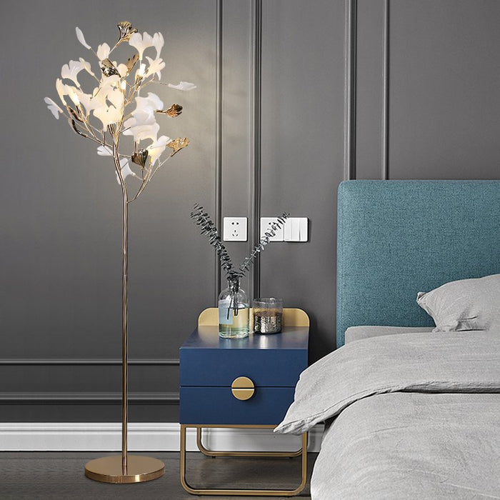 Amara Floor Lamp