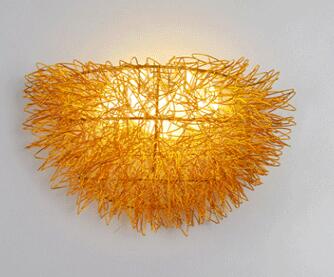 Pavo Wall Lamp