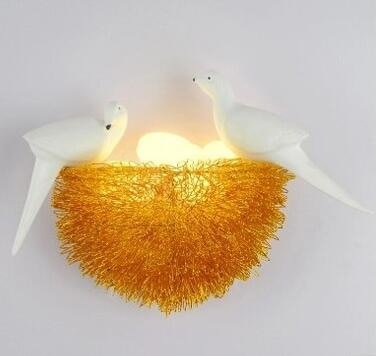 Pavo Wall Lamp