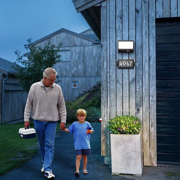 Kera Outdoor Wall Lamp