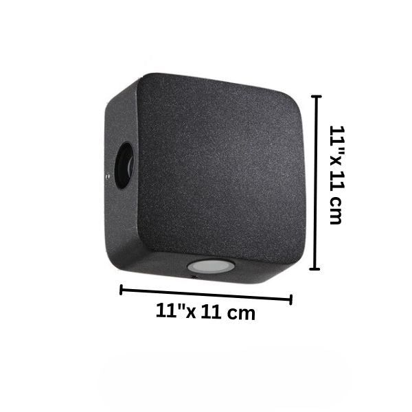 Pharos Outdoor Wall Lamp