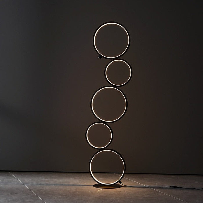 Circlet Floor Lamp