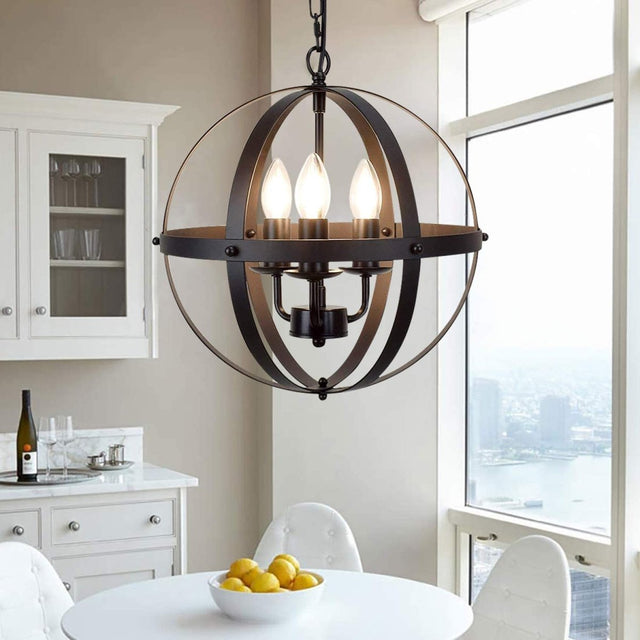 Éva Chandelier