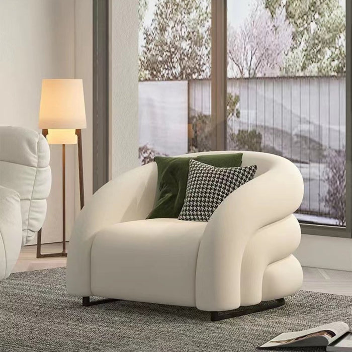 Dyamai Armchair