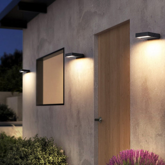 Verena Wall Lamp