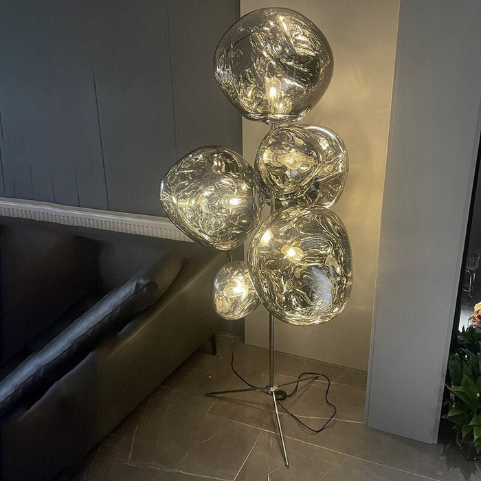 Desire Floor Lamp