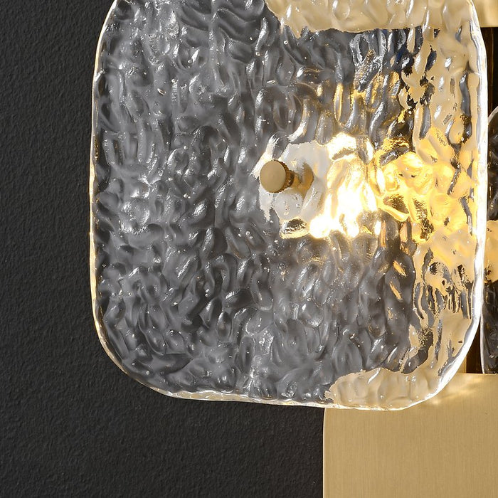 Zacharias Wall Lamp