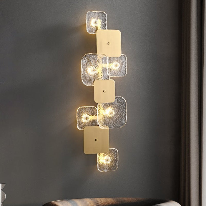 Zacharias Wall Lamp
