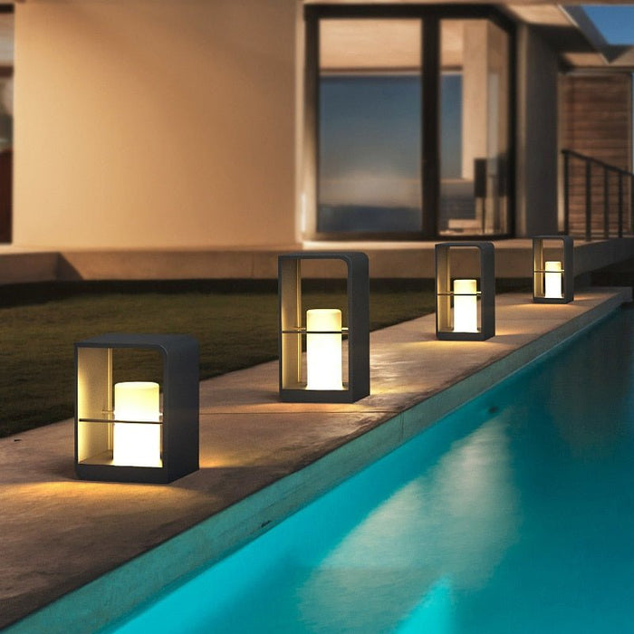 Jasper Outdoor Garden Lamp