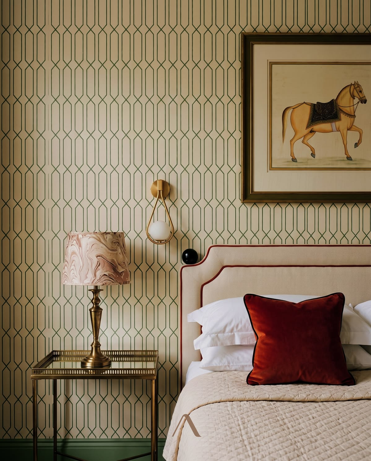 Trellis wallpaper bedroom