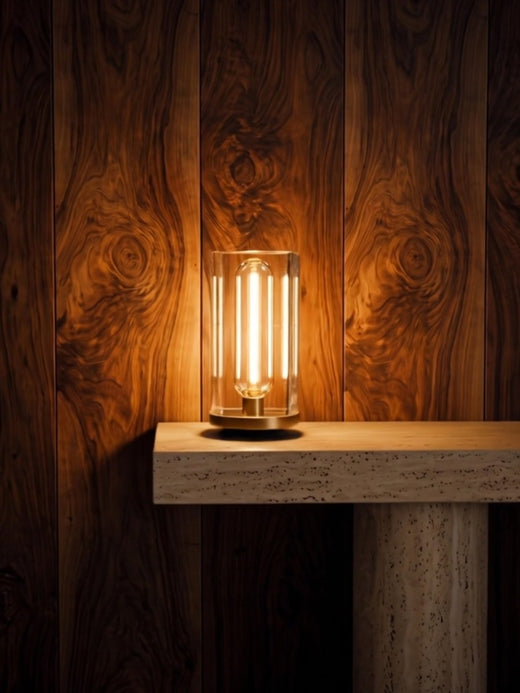 One console, six lamps.