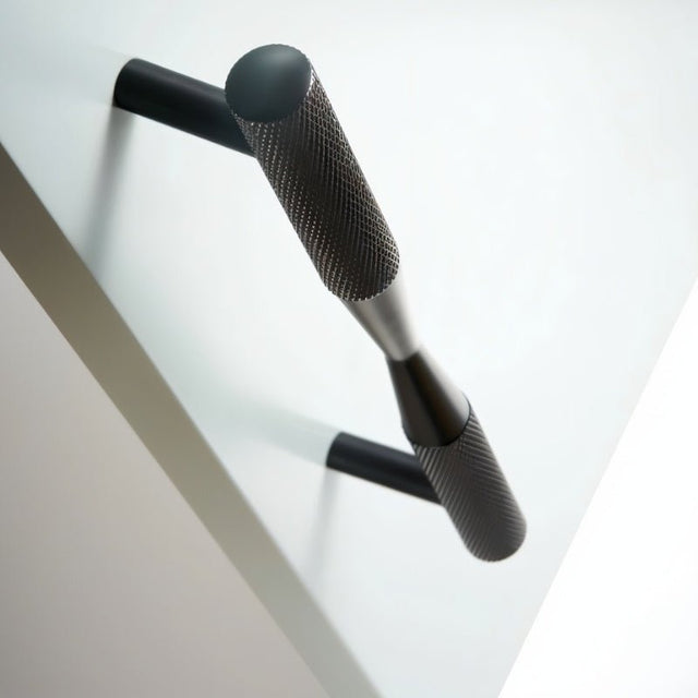 Bogense Pull Bar