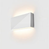 Blans Wall Lamp