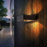 Flekkeroy Wall Lamp