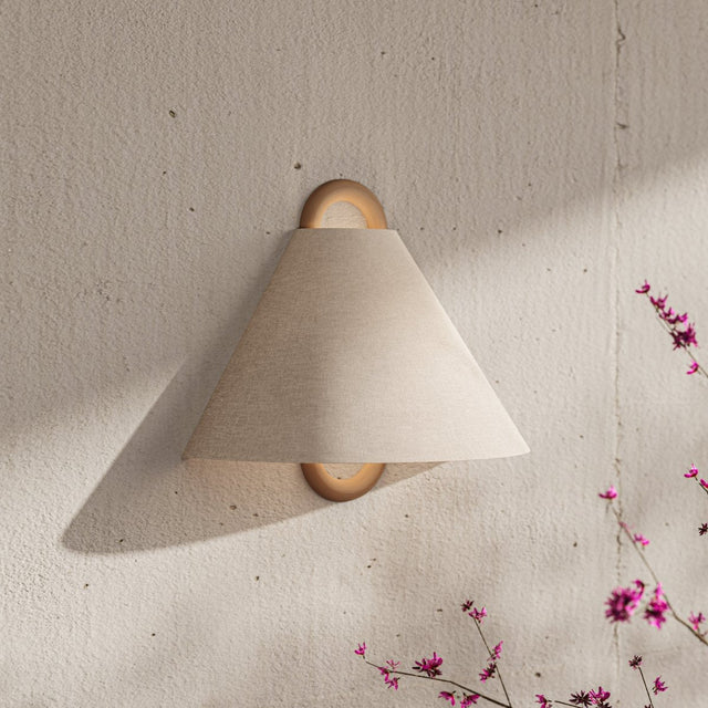 Conteville Wall Lamp