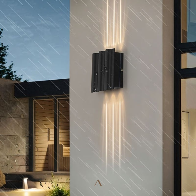 Airan Wall Lamp