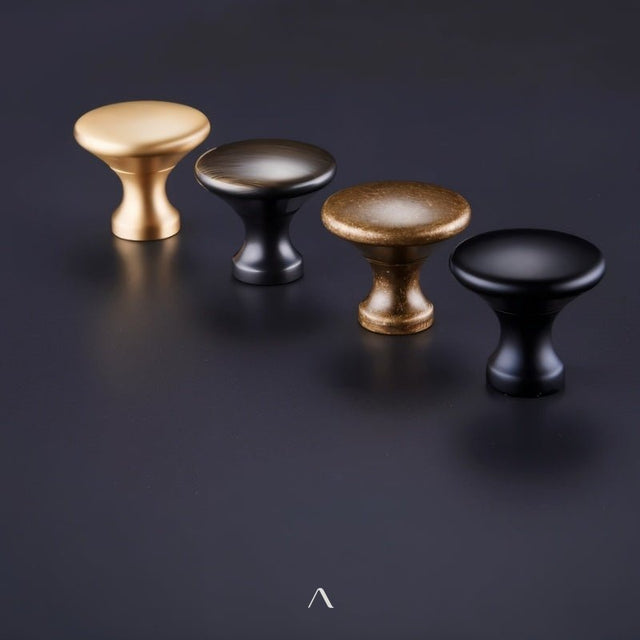 Ammitsbol Knob