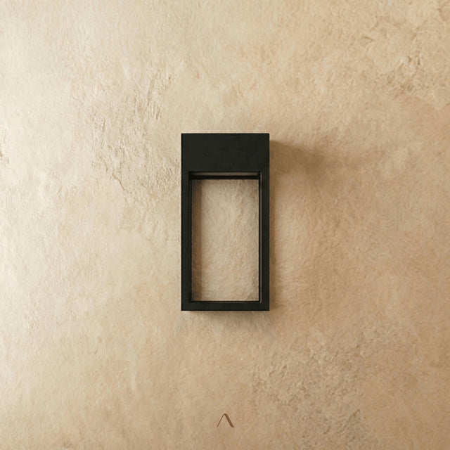 Apron Wall Lamp