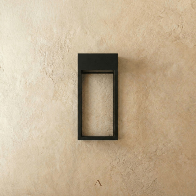 Apron Wall Lamp