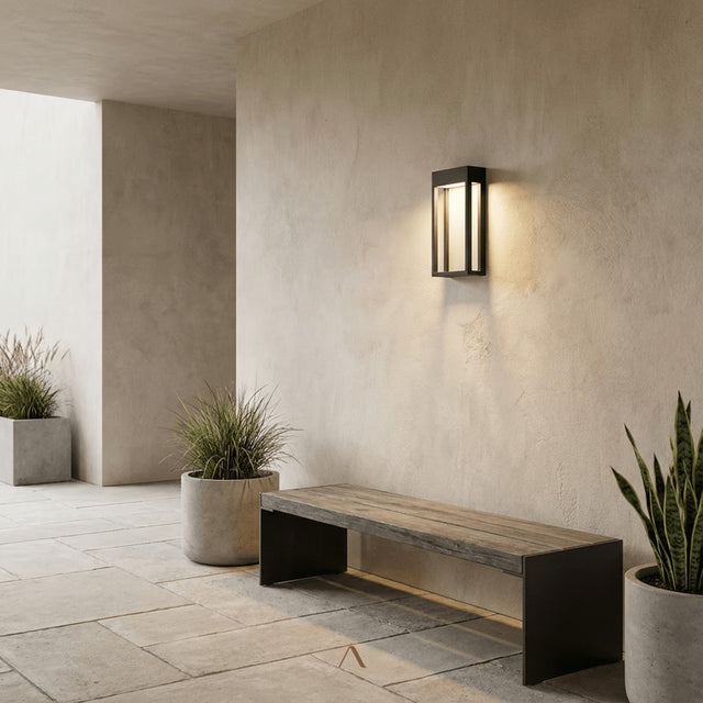 Apron Wall Lamp