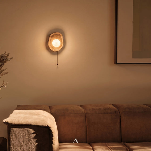 Arahal Wall Light