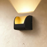 Arbois Wall Lamp