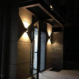 Arbois Wall Lamp