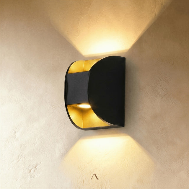 Arbois Wall Lamp