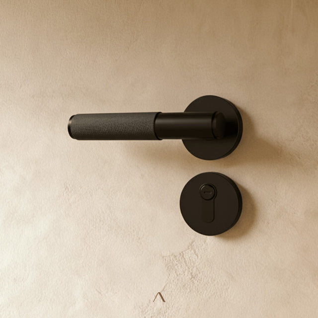 Ardeche Handle