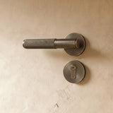 Ardeche Handle