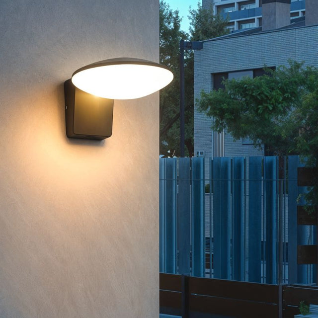 Apse Wall Lamp