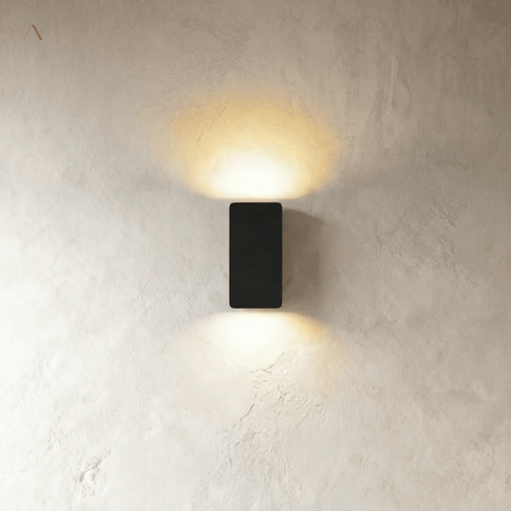 Aurelia Wall Lamp