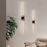 Cricqueboeuf Wall Lamp