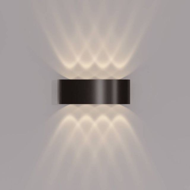 Prow Wall Lamp