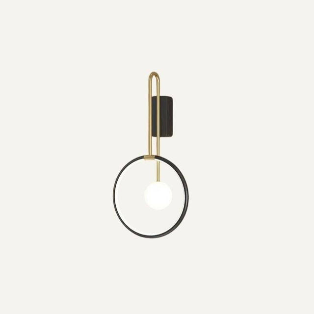 Crocy Wall Lamp