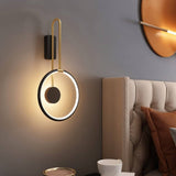 Crocy Wall Lamp