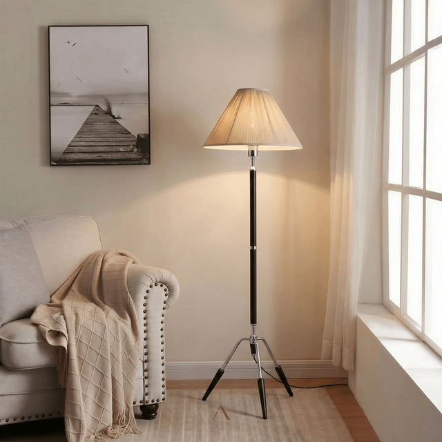 Baeza Floor Lamp