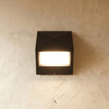 Basin Garden Lamp