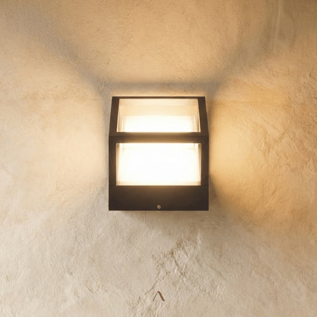 Basin Garden Lamp